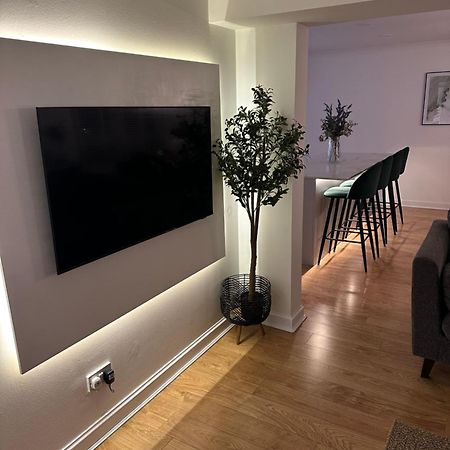 Lux 2 Bedroom Ground Floor Apartment EDI Eksteriør billede